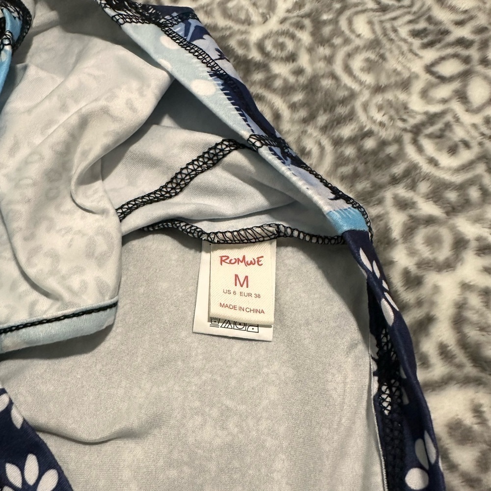 Romwe Blue Patchwork Size M - Picture 4 of 4